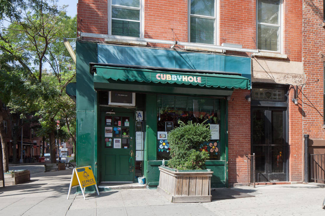 The door of the Cubbyhole NY, 2017